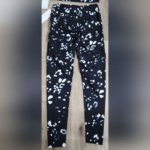 Varley Workout Set Size S - Picture 9 of 11